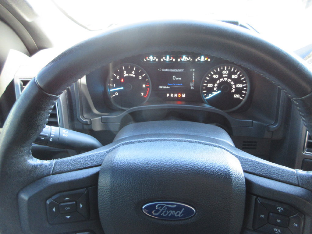 Used 2018 Ford F150 XLT w/ Equipment Group 302A Luxury AWD/4WD image 30