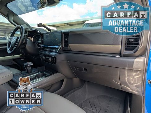 Used 2025 Chevrolet Silverado 1500 ZR2 w/ Technology Package AWD/4WD image 29