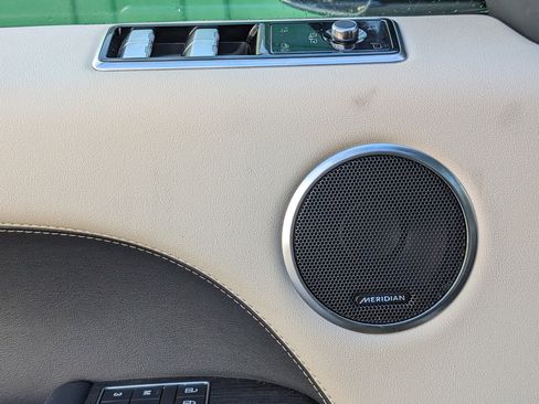 Used 2022 Land Rover Range Rover Sport HSE Silver Edition image 19