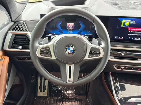 Used 2026 BMW X7 M60i AWD/4WD image 11