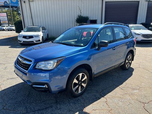 Used 2017 Subaru Forester 2.5i w/ Alloy Wheel Package image 5
