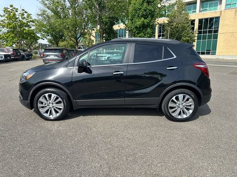 Used 2020 Buick Encore Preferred w/ Safety Package AWD/4WD image 3
