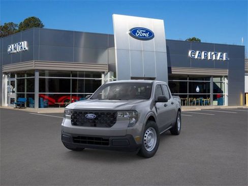 New 2025 Ford Maverick XL image 2