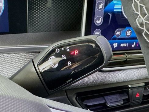 New 2026 Volkswagen Tiguan S FWD image 10