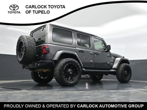 Used 2021 Jeep Wrangler Unlimited Sahara image 41