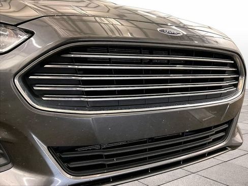 Used 2016 Ford Fusion S FWD image 30