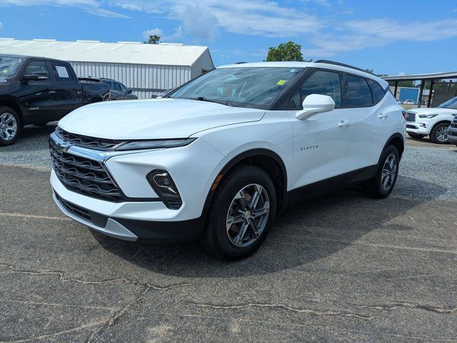 Used 2024 Chevrolet Blazer LT w/ Convenience Package FWD image 7