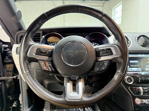 Used 2015 Ford Mustang Premium w/ Equipment Group 201A image 10