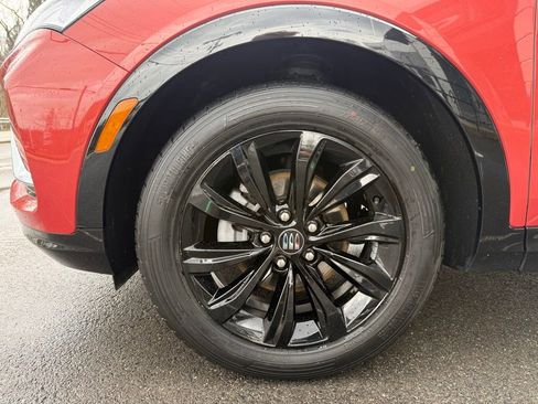 Used 2024 Buick Envista Sport Touring w/ Convenience I Package image 11