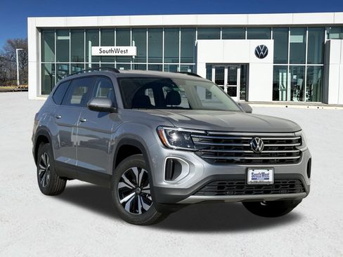 New 2026 Volkswagen Atlas SE image 1