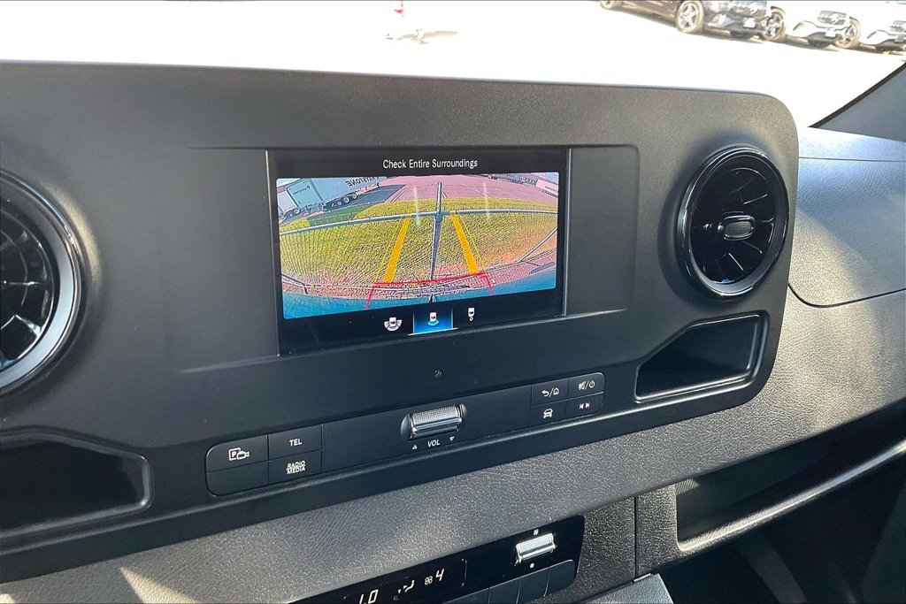 Used 2024 Mercedes-Benz Sprinter 2500 image 19
