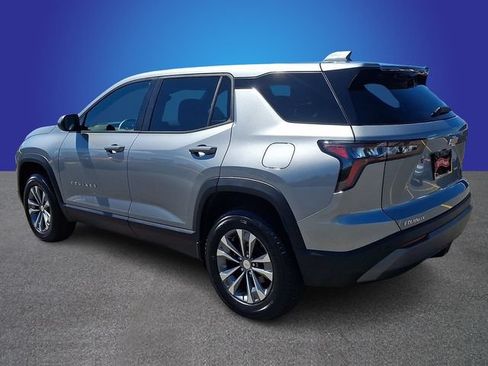 Used 2026 Chevrolet Equinox LT FWD image 6
