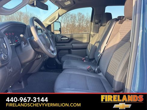 Used 2024 Chevrolet Silverado 2500 Custom w/ Custom Value Package image 13