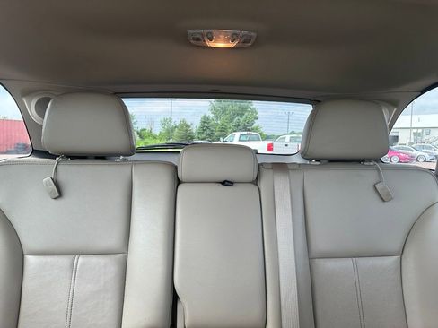 Used 2014 Ford Edge Limited FWD image 33