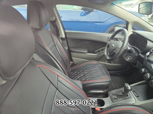 Used 2015 Kia Forte LX w/ Popular Package image 2