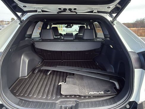 Used 2022 Toyota RAV4 XSE image 21