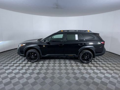 Used 2022 Subaru Outback Wilderness AWD/4WD image 5