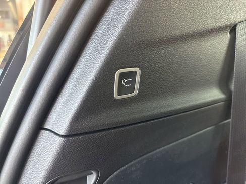 New 2026 Chrysler Pacifica Pinnacle AWD/4WD image 43