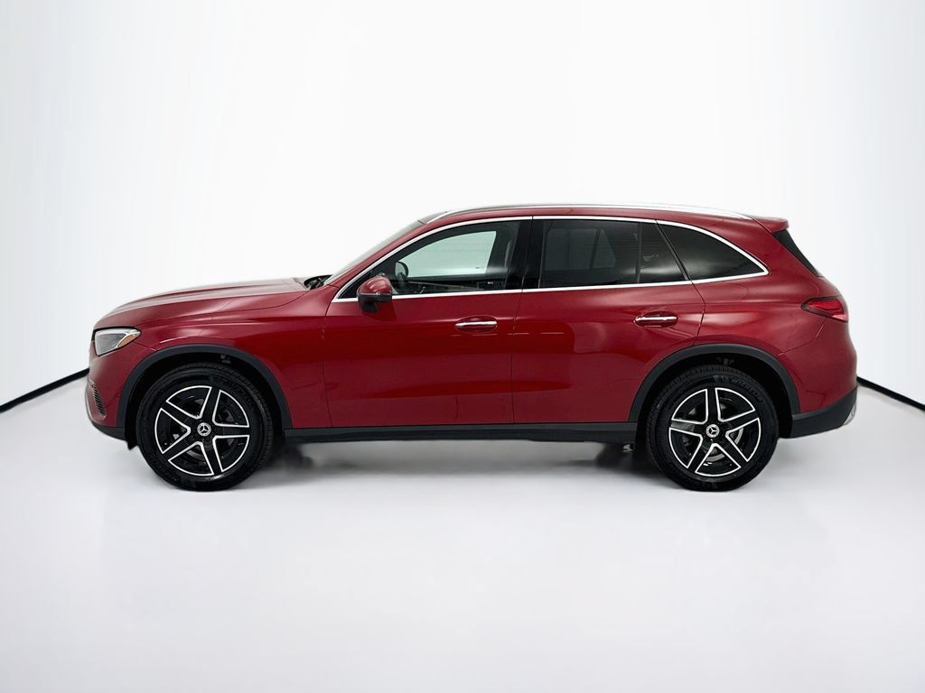 Certified 2026 Mercedes-Benz GLC 300 image 8