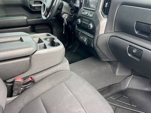 Used 2022 Chevrolet Silverado 1500 Custom w/ Safety Confidence Package RWD image 19