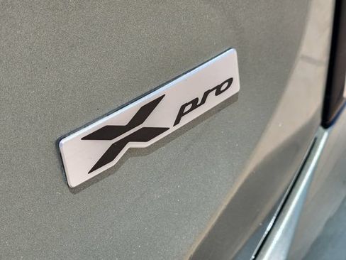 Used 2023 Kia Telluride SX Prestige X-Pro AWD/4WD image 10