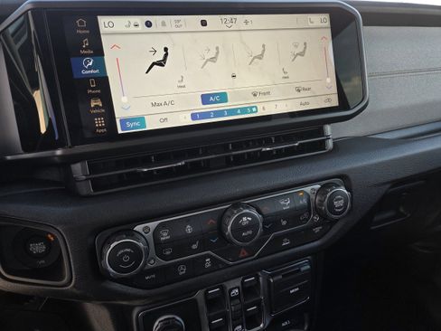 New 2026 Jeep Wrangler Unlimited Sport image 7