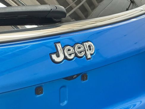 Used 2024 Jeep Compass Limited AWD/4WD image 17