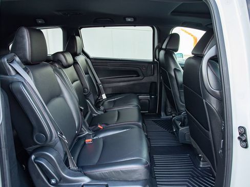 Certified 2024 Honda Odyssey Sport image 15