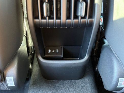 New 2026 Hyundai Kona SEL Premium image 9