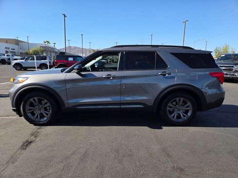 Certified 2023 Ford Explorer XLT w/ Equipment Group 202A RWD image 3