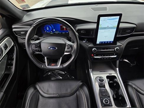 Used 2020 Ford Explorer ST w/ Premium Technology Package image 24