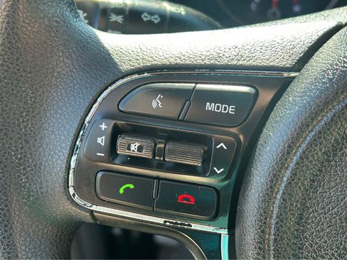 Used 2017 Kia Sportage LX FWD image 19