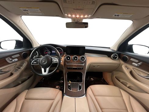 Used 2020 Mercedes-Benz GLC 300 4MATIC image 17