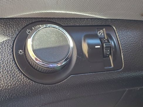 Used 2013 Chevrolet Sonic LT image 20