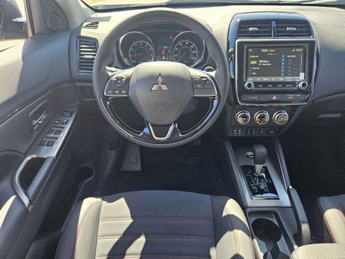 New 2025 Mitsubishi Outlander Sport AWD image 9
