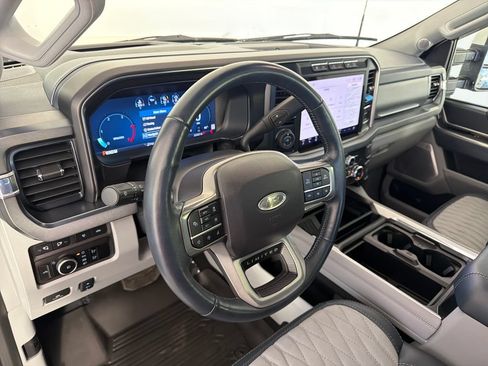 Used 2024 Ford F250 Limited w/ FX4 Off-Road Package AWD/4WD image 14