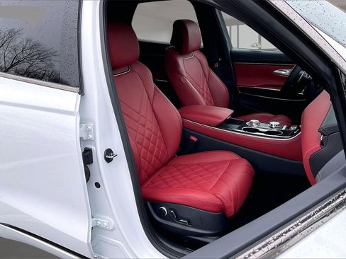 Used 2026 Genesis GV70 3.5T Sport Prestige image 29