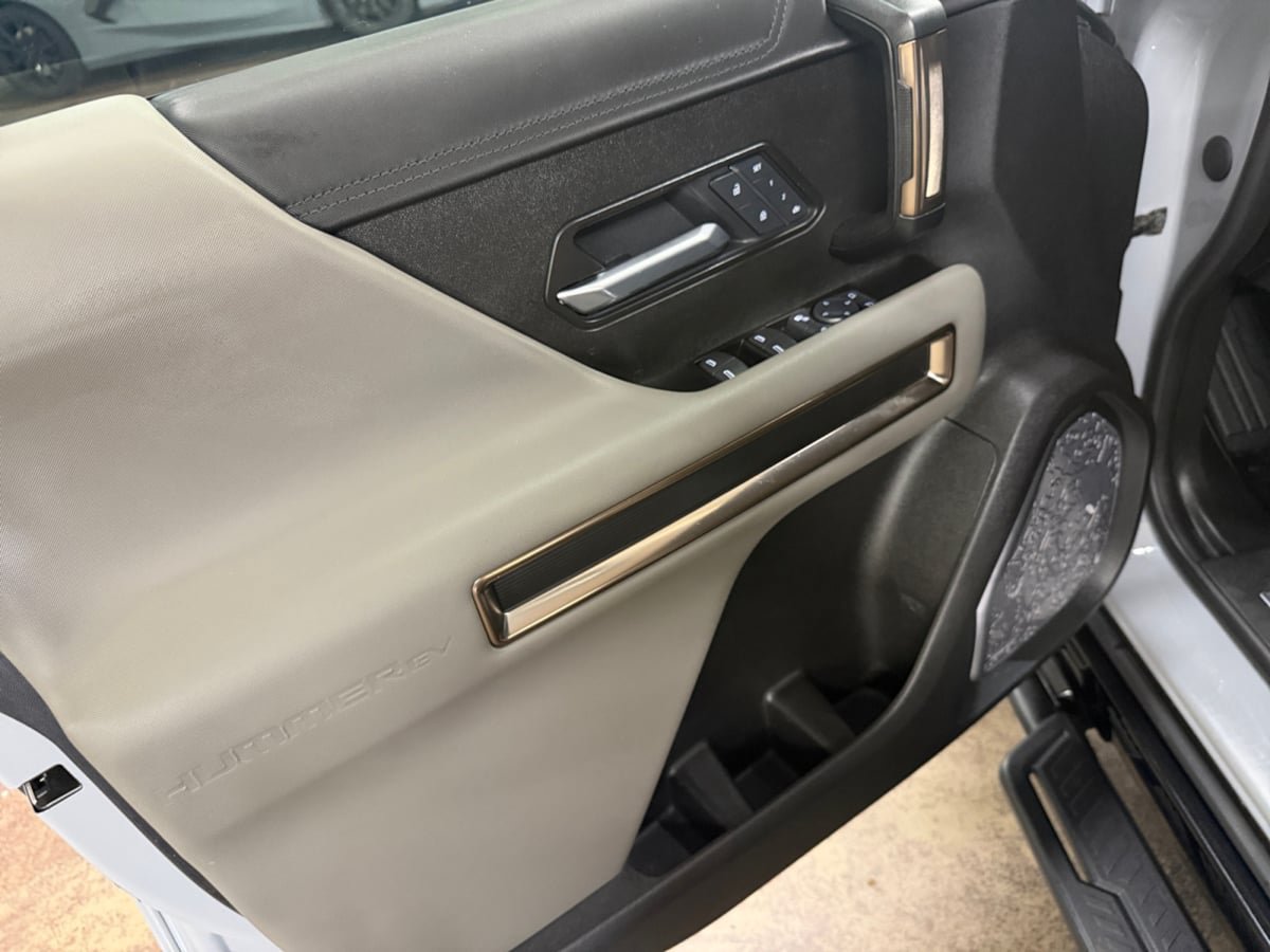 Used 2024 GMC Hummer EV 3X w/ Extreme Off-Road Package AWD/4WD image 11