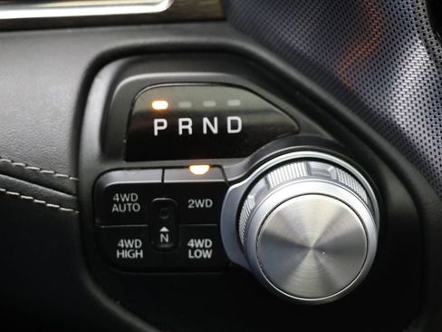 Used 2019 RAM 1500 Limited image 33