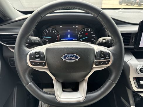 Used 2024 Ford Explorer XLT w/ Equipment Group 202A AWD/4WD image 14