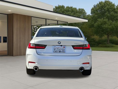 Used 2025 BMW 330i Sedan w/ Parking Assistance Package image 9