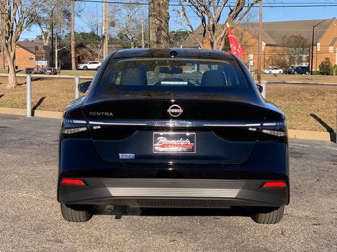 New 2026 Nissan Sentra SV w/ SV Convenience Package FWD image 4