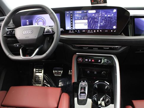 New 2026 Audi SQ5 Prestige AWD/4WD image 9
