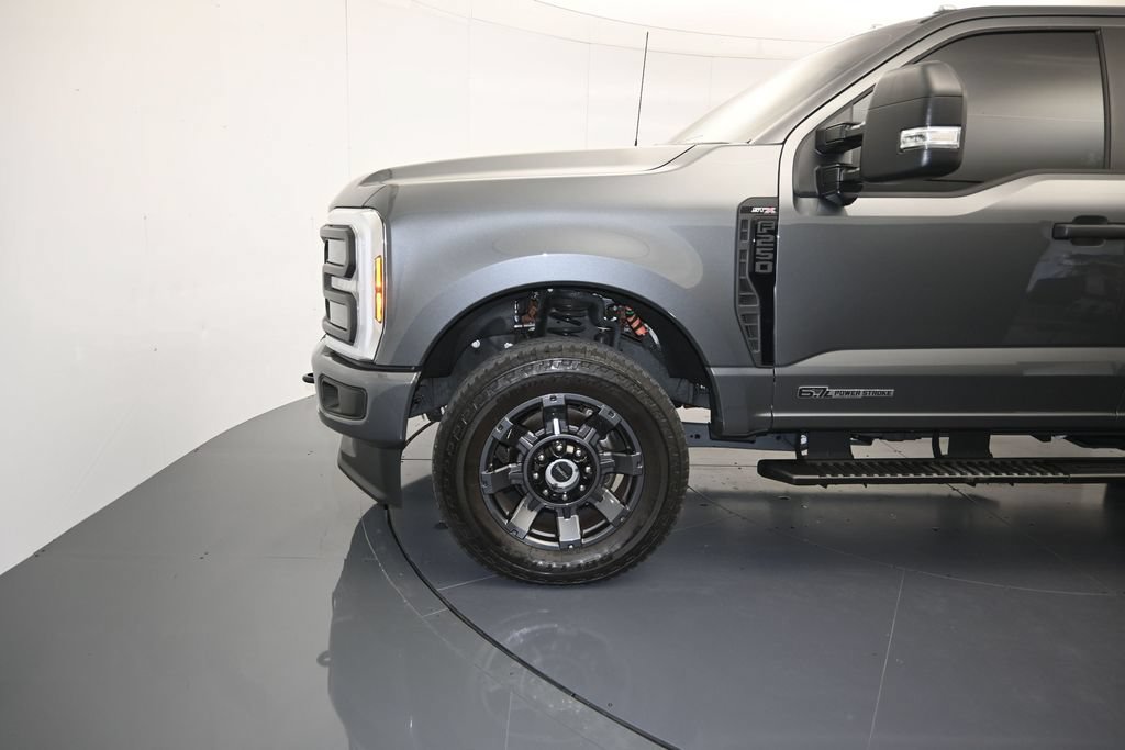 Used 2026 Ford F250 XL w/ STX Appearance Package AWD/4WD image 9