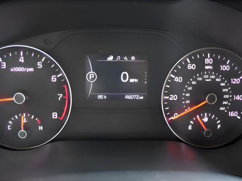 Used 2019 Kia Sportage LX image 24