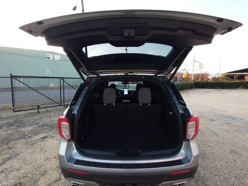 Used 2021 Ford Explorer Platinum w/ Equipment Group 601A image 80