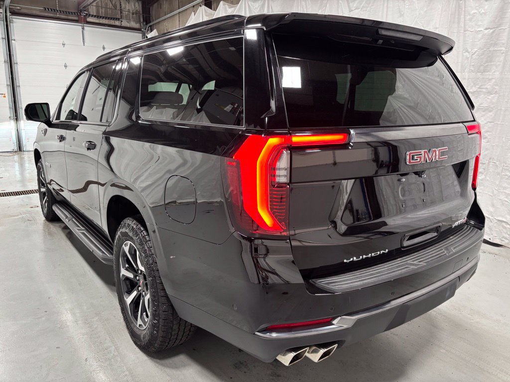 Used 2026 GMC Yukon XL AT4 AWD/4WD image 5