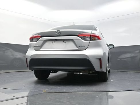 Used 2024 Toyota Corolla LE FWD image 36