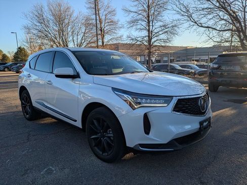 Used 2023 Acura RDX image 3