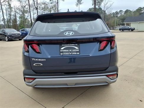 New 2026 Hyundai Tucson SE image 3